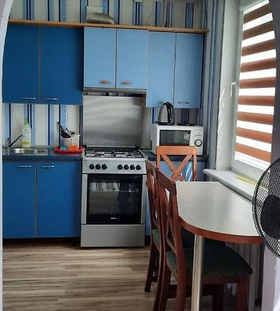 Day & Night Anyksciai Apartment Bagian luar foto
